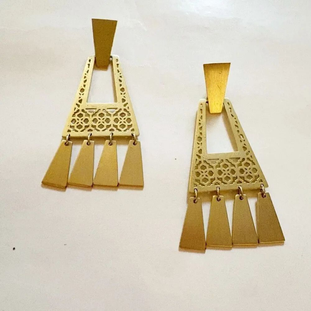 Kendra Scott Kase Fringe Earrings Filigree Gold Tone $98 - Picture 3 of 4